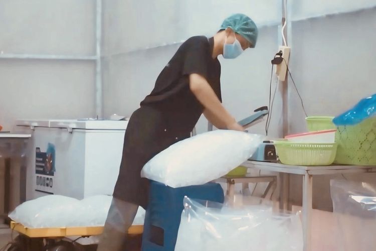 Listrik Padam Berjam-jam, Produksi Es Kristal di Pontianak Lumpuh