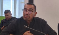 DPR Minta Kursi Kelas Bisnis untuk Berhaji, Garuda Disebut Bakal Untung