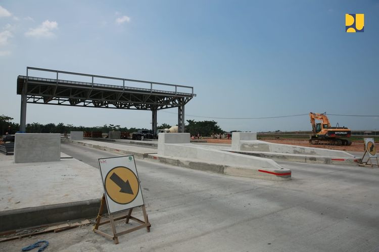 Kondisi pembangunan Jalan Tol Kuala Tanjung-Tebing Tinggi-Parapat di Sumatera Utara.