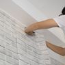 Catat, Begini Cara Memasang Wallpaper di Plafon Rumah