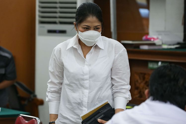 Terdakwa kasus pembunuhan berencana Brigadir Nofriansyah Yosua Hutabarat atau Brigadir J, Putri Candrawathi menjalani sidang di Pengadilan Negeri Jakarta Selatan, Selasa (20/12/2022). Jaksa Penuntut Umum menghadirkan seorang saksi ahli digital forensik dari Polri, Hery Priyanto.