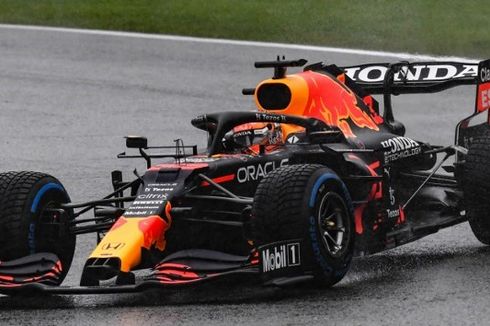 Formula 1 GP Belgia Cuma 2 Lap, Hamilton Minta Uang Fans Dikembalikan