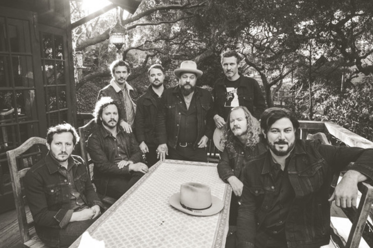 Nathaniel Rateliff & The Night Sweats