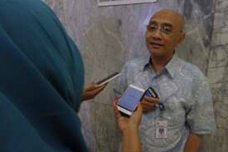 Ketua Umum Ikatan Dokter Anak Indonesia (IDAI), Aman Bhakti Pulungan, di Kompleks DPR MPR RI, Jakarta, Senin (27/6/2016).