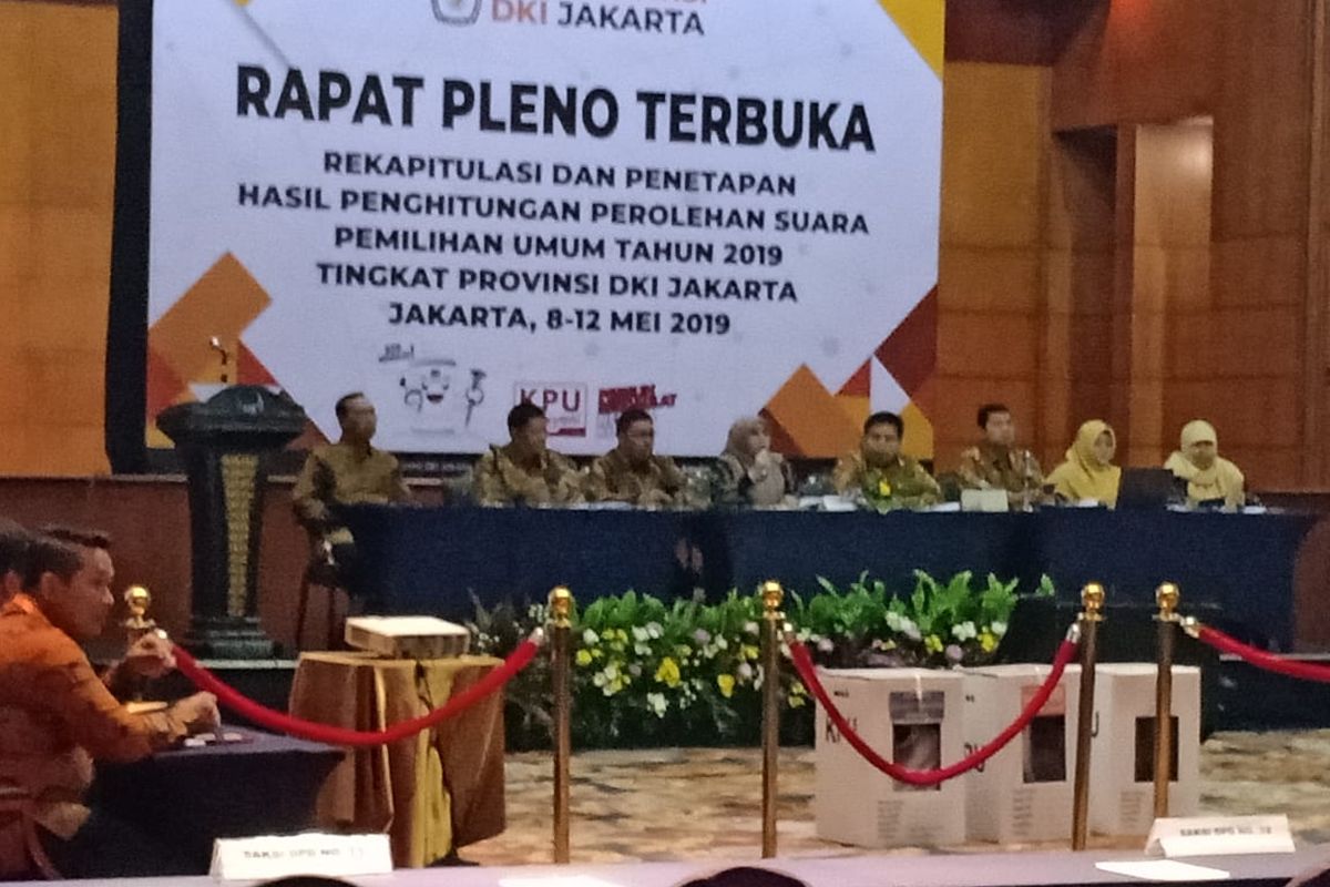 Rekapitulasi penghitungan suara untuk wilayah DKI Jakarta di Hotel Bidakara, Jakarta Selatan, Kamis (9/5/2019).