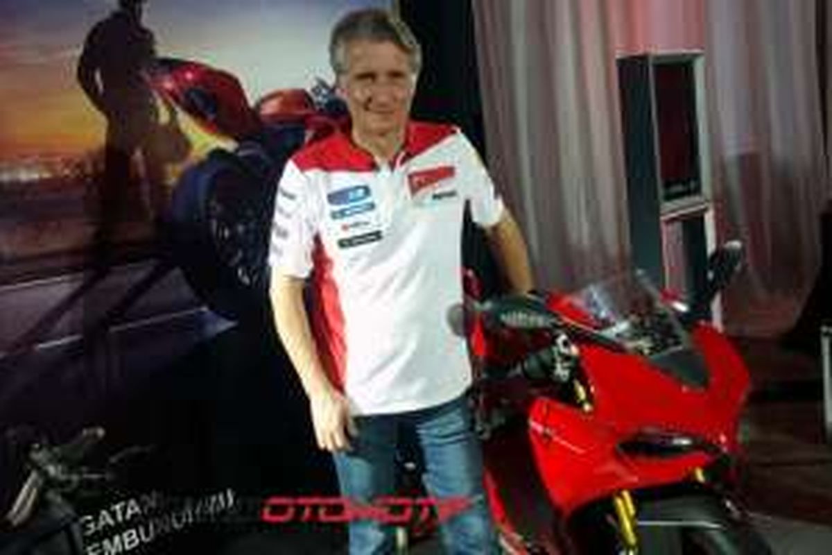 Ducati Corse Sporting Director, MotoGP Project Director, Paolo Ciabatti, mengunjungi Indonesia bersama Andrea Dovizioso, Jumat (5/2/2016).