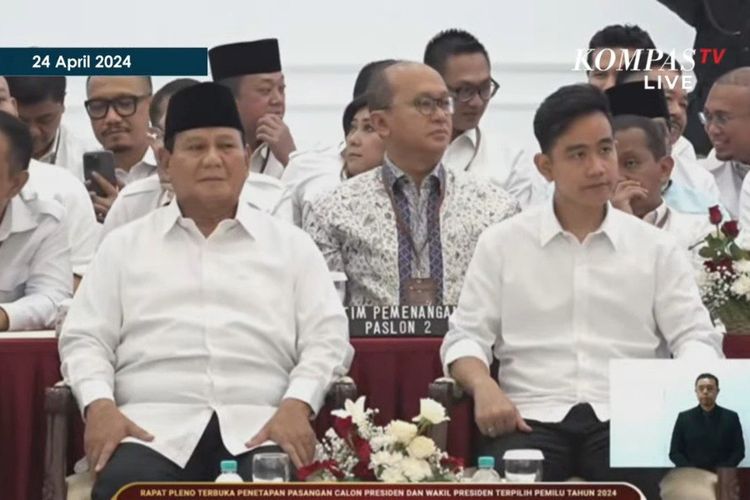 Prabowo dan Gibran ditetapkan sebagai presiden dan wakil presiden terpilih oleh KPU di Gedung KPU, Jakarta, Rabu (24/4/20024).