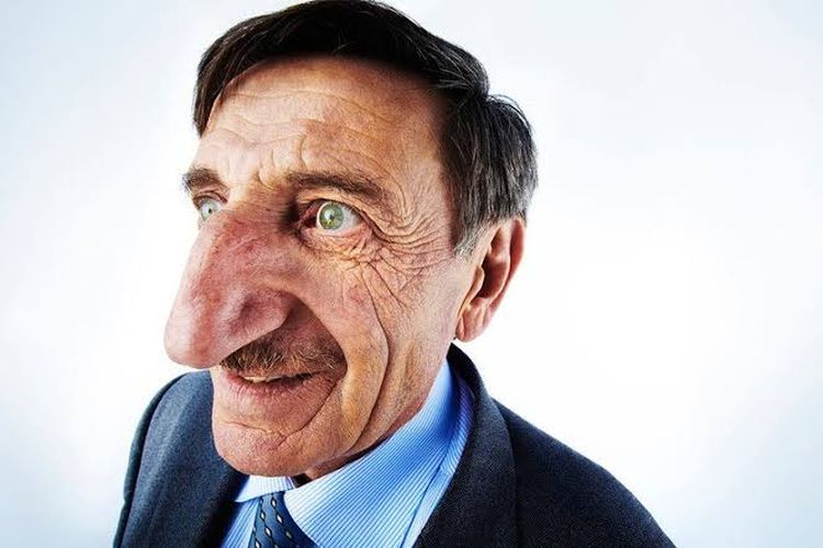 Mehmet Ozyurek, pemilik hidung terpanjang di dunia.