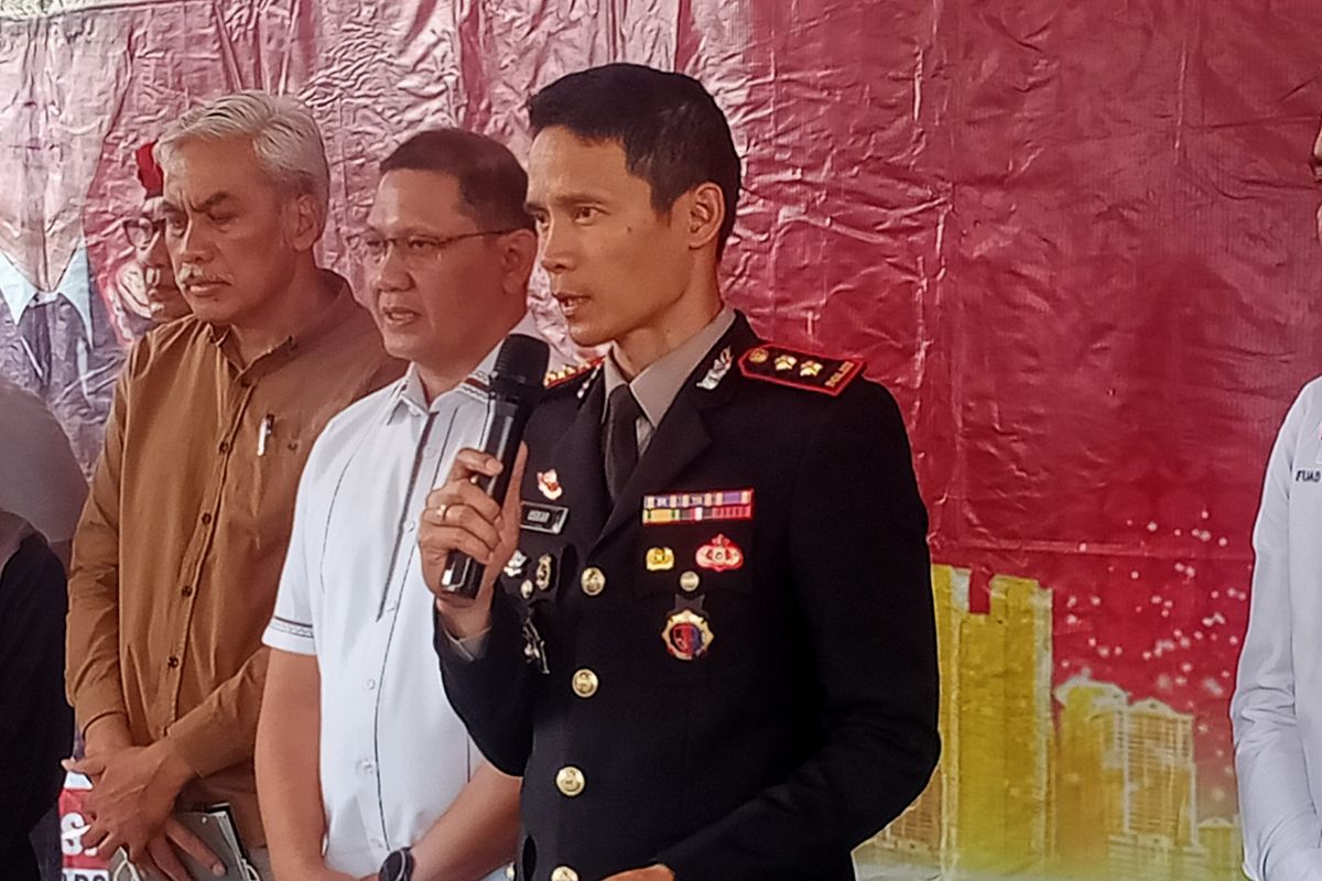 Kapolres Batu, AKBP Oskar Syamsuddin menjelaskan kronologi pengeroyokan yang mengakibatkan pelajar di salah satu SMP Negeri di Kota Batu, Jawa Timur, tewas.