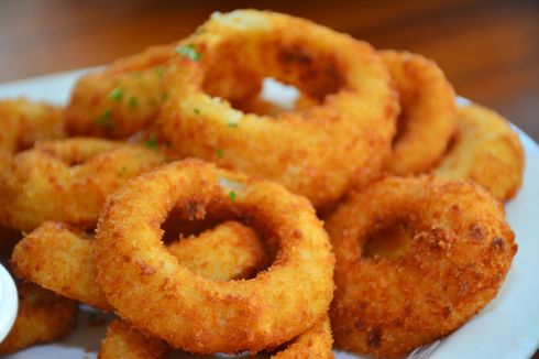 5 Resep Onion Ring ala Cafe, Balutan Tepungnya Tebal dan Renyah