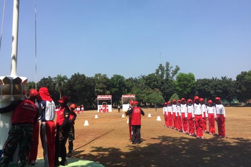 Melihat 68 Anggota Paskibraka Nasional 2019 Berlatih di Bawah Terik Matahari