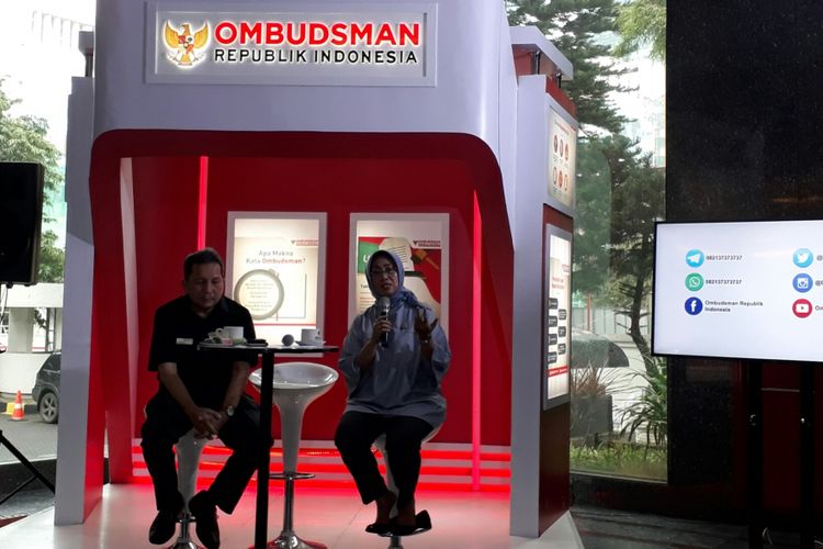 Jumpa pers di kantor Ombudsman Republik Indonesia (ORI) di Jalan Rasuna Said, Kuningan, Jakarta, Selasa (19/12/2017).