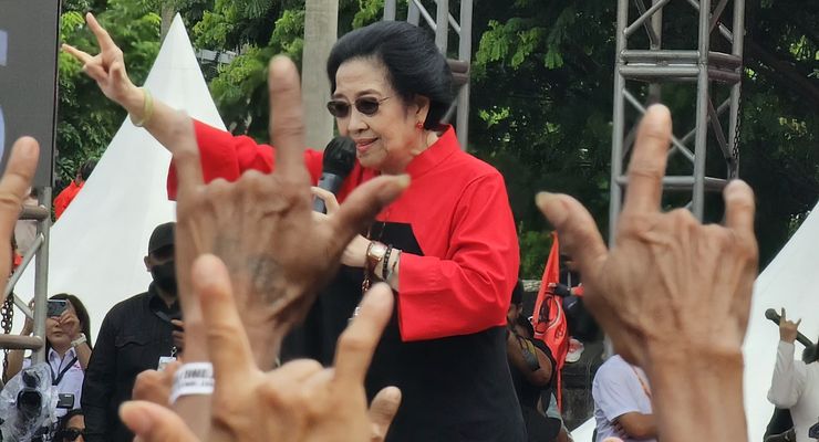 Kampanye di Solo, Megawati: Hei Anak Muda, Kalian Tak Mungkin Merdeka kalau Tak Ada Bapak Proklamator