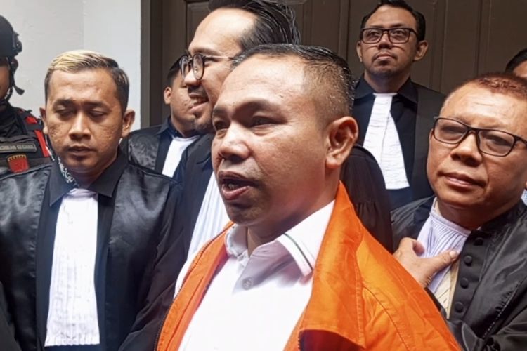 Dituntut 8,5 Tahun Penjara, Abdul Wahid Ajukan Pleidoi