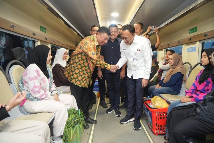 KA Cikuray Punya Kereta Petani-Pedagang, Tarif Garut-Pasar Senen Rp 45.000