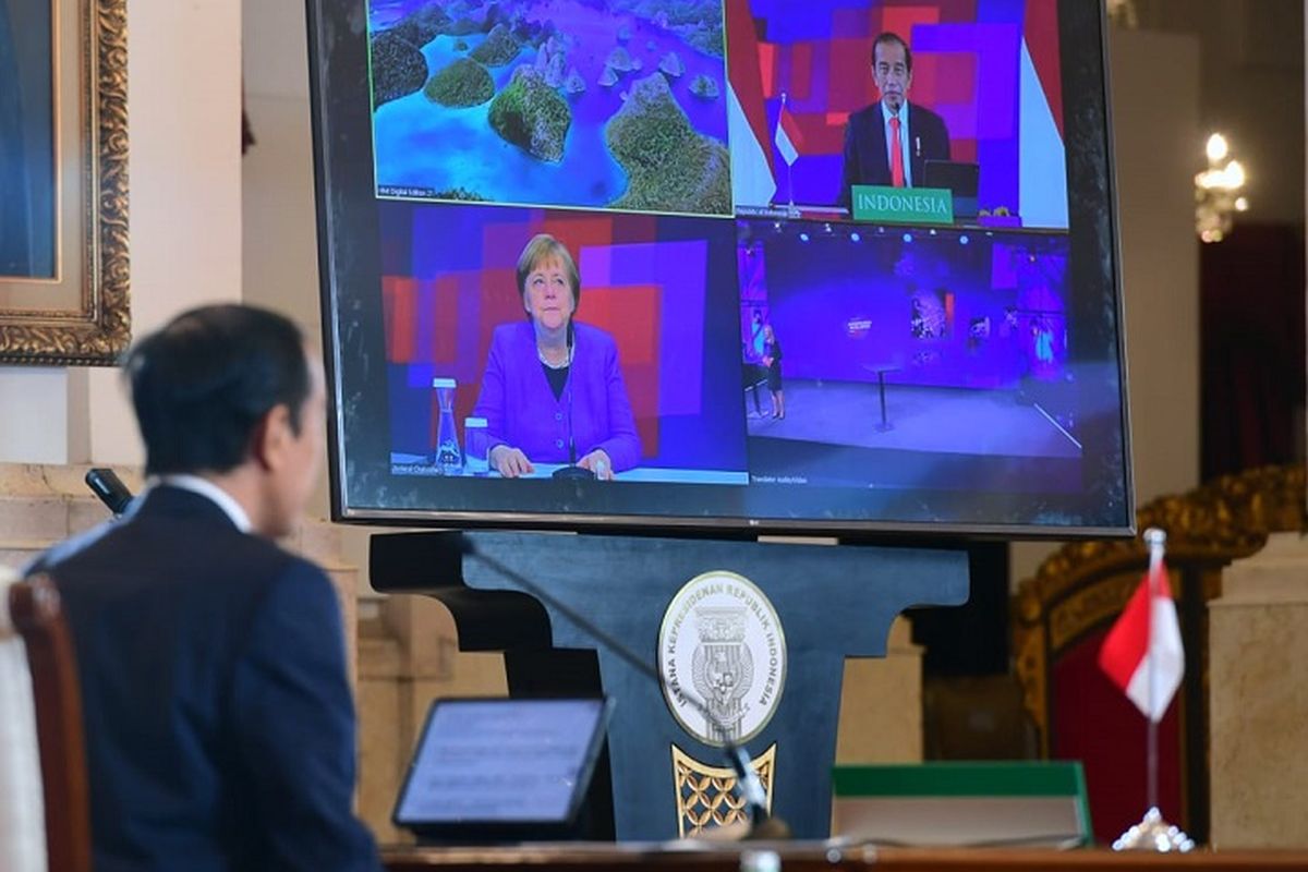 Presiden Republik Indonesia Joko Widodo dan Kanselir Jerman Angela Merkel meresmikan Hannover Messe 2021 Digital Edition secara virtual. 