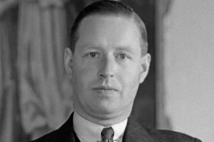 Tjarda van Starkenborgh Stachouwer adalah Gubernur Jenderal Hindia Belanda terakhir yang memerintah sejak 1936 hingga 1942.