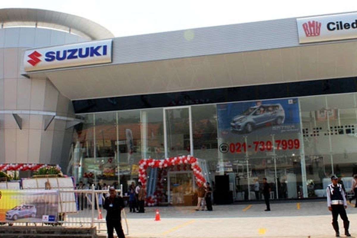 Inilah bangunan dealer baru Suzuki di Ciledug, Tangerang yang diresmikan kemarin (9/10).