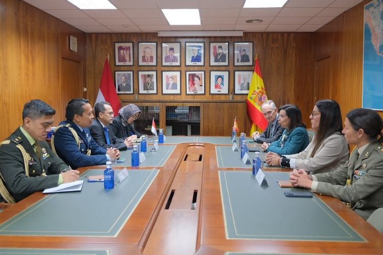 Menhan Spanyol Temui Dubes RI, Sampaikan Duka atas Gugurnya 3 Prajurit TNI di Lebanon