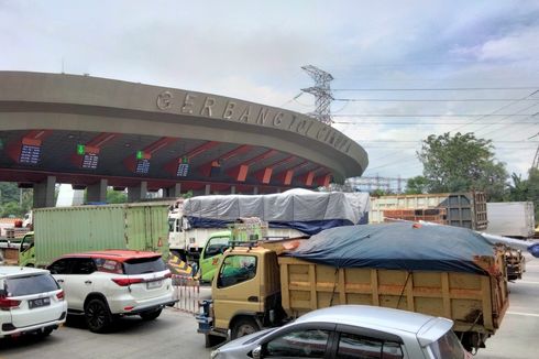 Hari Ini Angkutan Barang Sudah Boleh Melintas di Jalan Tol