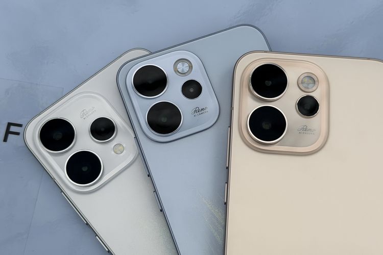 (kiri-kanan) Desain punggung dari Reno 15 5G, Reno 15F, dan Reno 15 Pro Max. Ketiganya hadir dengan desain serupa tetapi memiliki sedikit perbedaan pada lapisan punggung dan modul kamera belakangnya