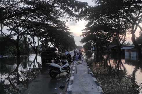 Update Banjir Demak: Pantura Arah Kudus Mulai Surut, Air Sempat Meluber ke Mijen