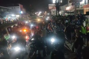 Diduga Tarik Motor yang Sudah Lunas, Kantor 'Debt Collector' di Kopo Bandung Digeruduk Ratusan Ojol