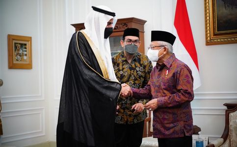 Indonesia’s Vice President Seeks Increase in Hajj Quota