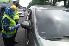 Pemeriksaan Kendaraan pada Hari Pertama PSBB Gresik, Bupati: Jangan Takut Macet