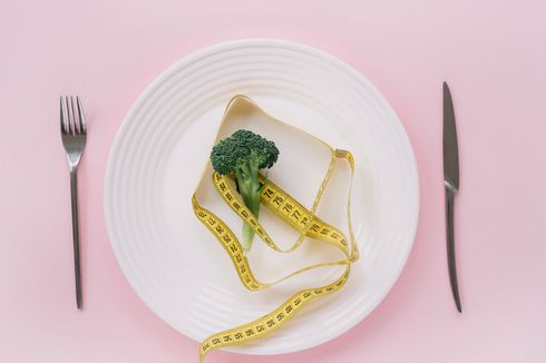 5 Tips Setop Ngidam Makanan Tak Sehat demi Turunkan Berat Badan