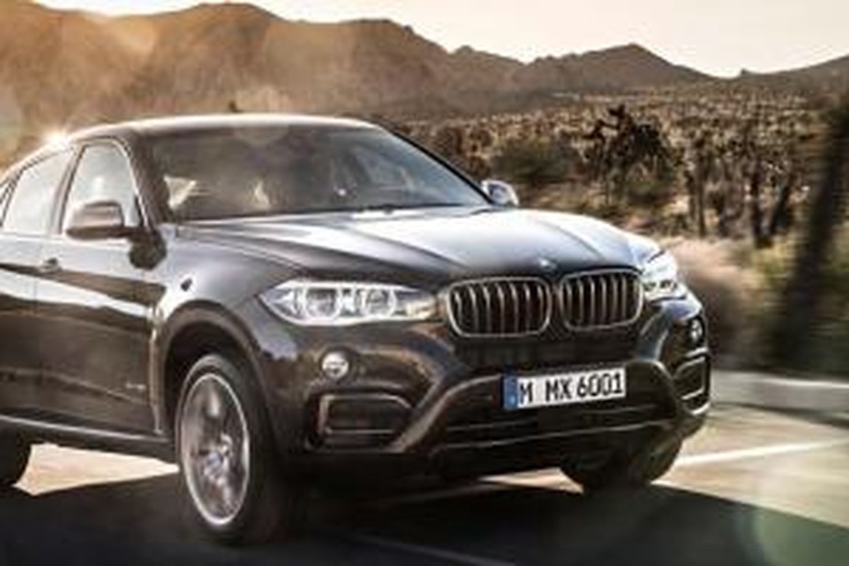 Tampang gagah BMW X6 terbaru menyimpan tenaga mesin di luar dugaan.