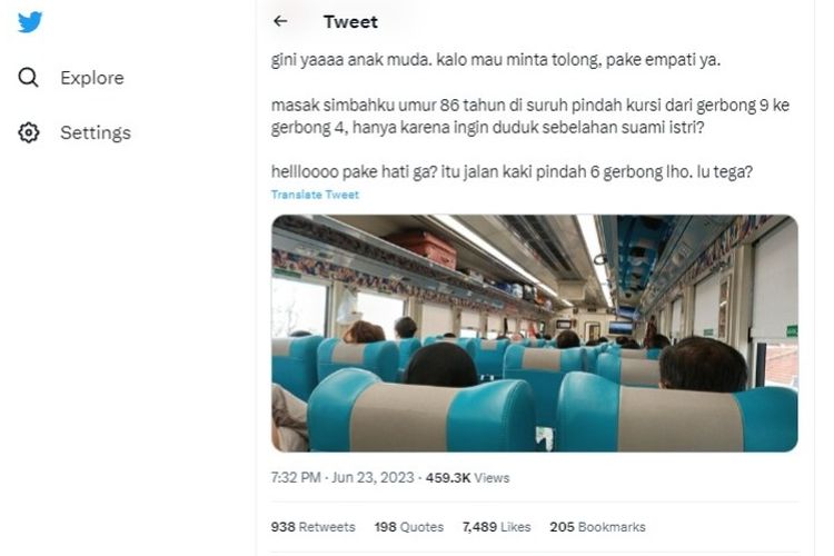 Bolehkan bertukar tempat duduk dengan penumpang lain saat berada di kereta api?