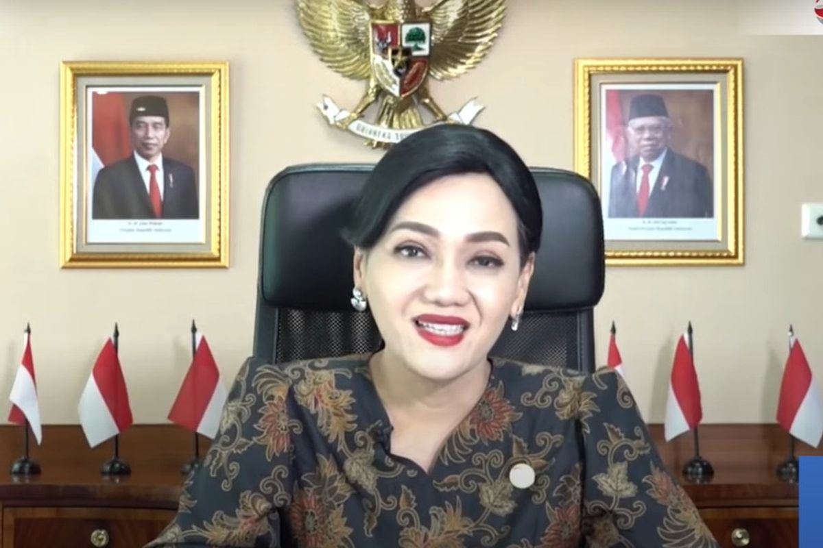 Kepala Eksekutif Pengawas Perilaku Pelaku Usaha Jasa Keuangan, Edukasi dan Perlindungan Konsumen OJK Frederica Widyasari Dewi dalam Webinar Waspada Modus Penipuan Gaya Baru, Kamis (3/8/2023).