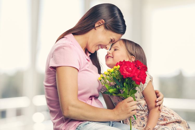 Ilustrasi bunga yang melambangkan kebahagiaan, memberikan bunga di Hari Ibu.