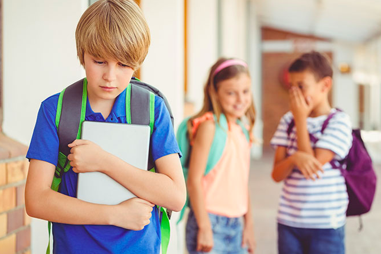 2 Alasan Iri Hati Memicu Bullying pada Anak-anak