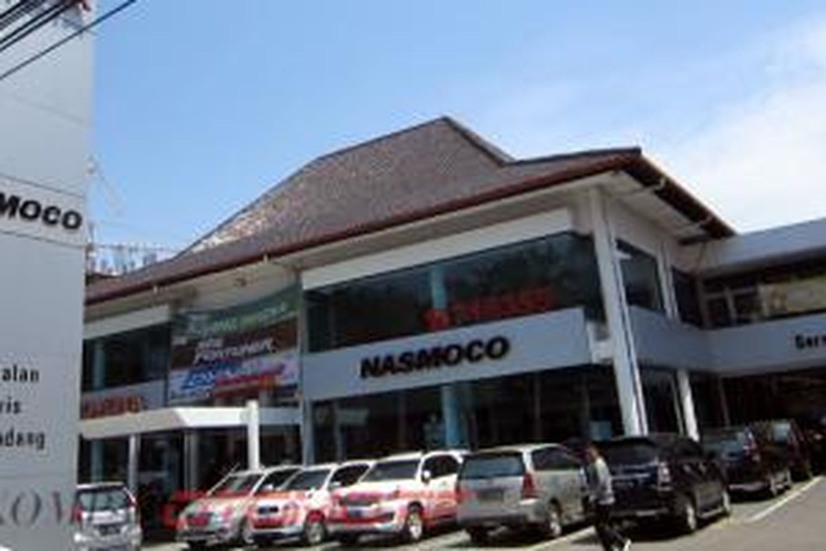 Dealer Utama Nasmoco Slamet Riyadi, Solo.