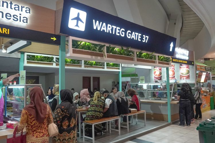 InJourney Airports Perluas Akses Pasar UMKM Lewat Warteg Gate 37