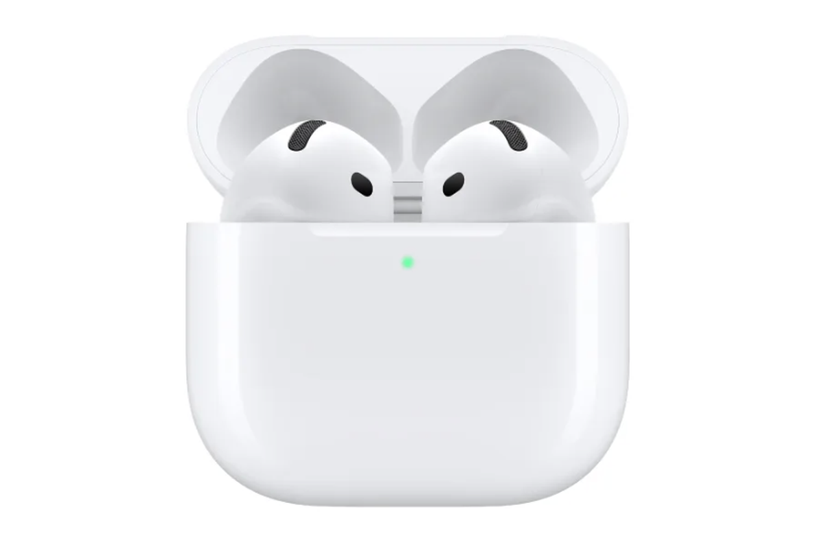 AirPods 4.