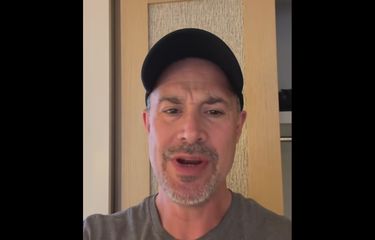 Freddie Prinze Jr. buka suara soal kabar bakal kembali membintangi sekuel I Know What You Did Last Summer.