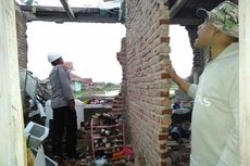 Ratusan Rumah Warga di Kabupaten Bandung Tersapu Angin Puting Beliung