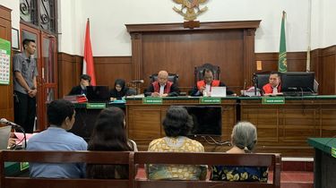 Sidang Nenek Elina di Surabaya Memanas, Dua Pihak Saling Klaim Kepemilikan Rumah