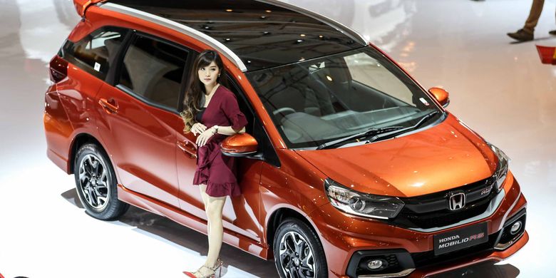 Imbas Covid 19 Rupiah Melemah Harga Mobil Terancam Naik