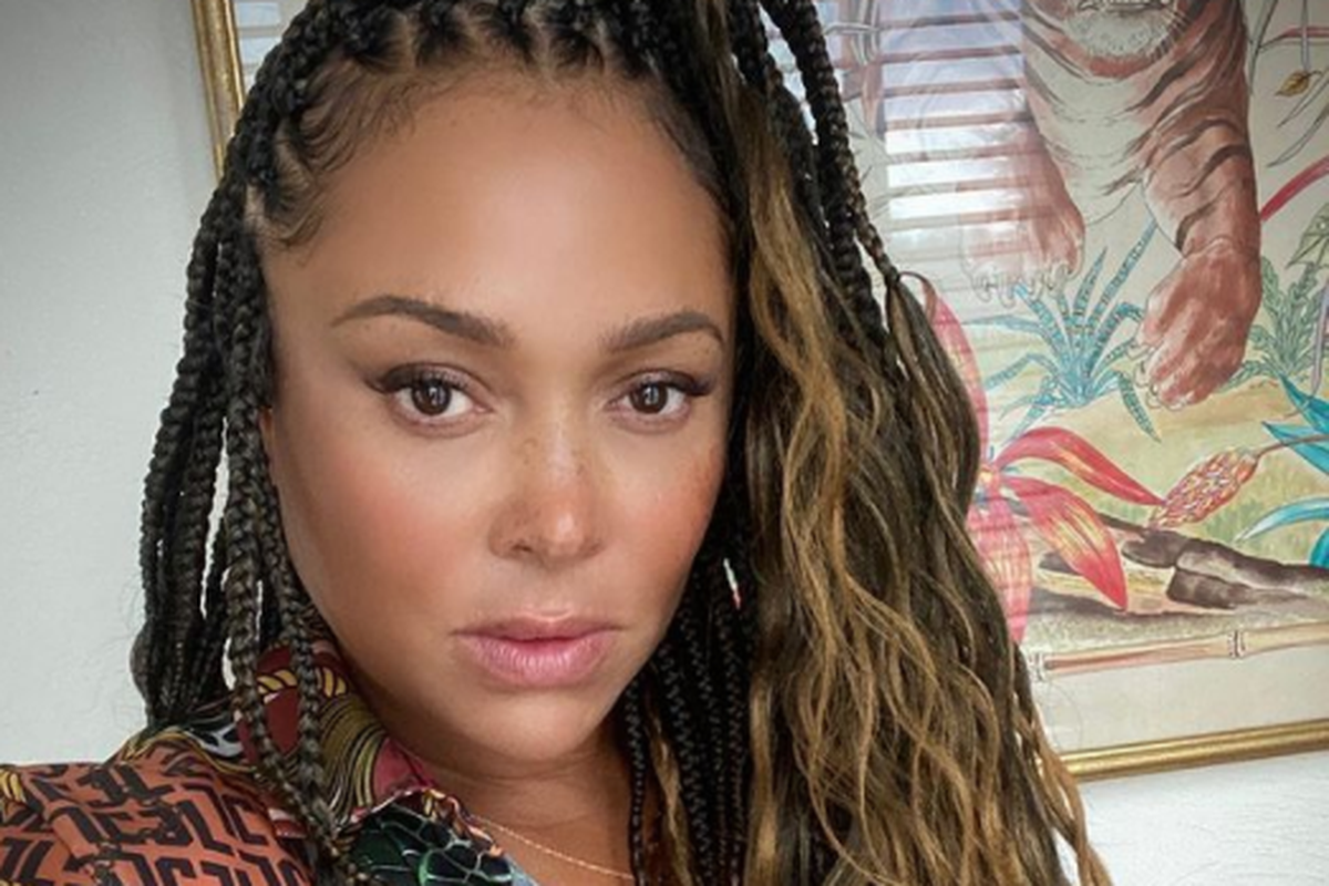 Lirik dan Chord Lagu So Into You dari Tamia