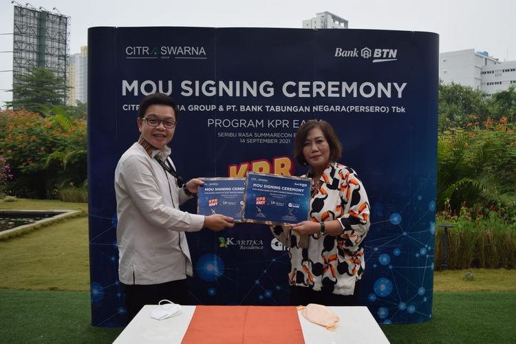 Penandatanganan MoU antara Bank Tabungan Negara (Persero) Tbk dengan Citra Swarna Group dalam program KPR EAZY.