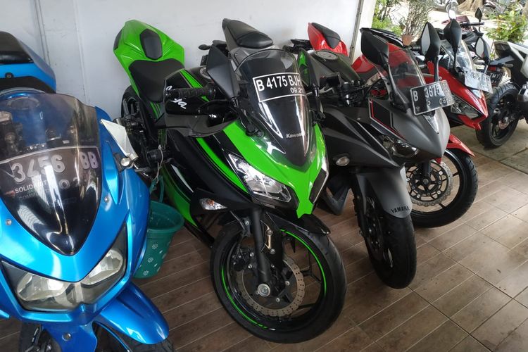 Harga Motor Sport 250cc Bekas Ninja Karbu Mulai Rp 19 5 Jutaan