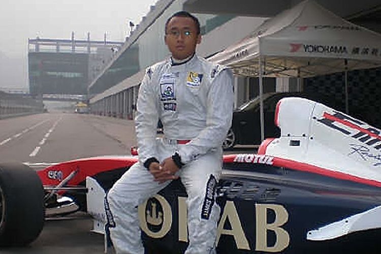 Robin Tato  Incar Podium di China