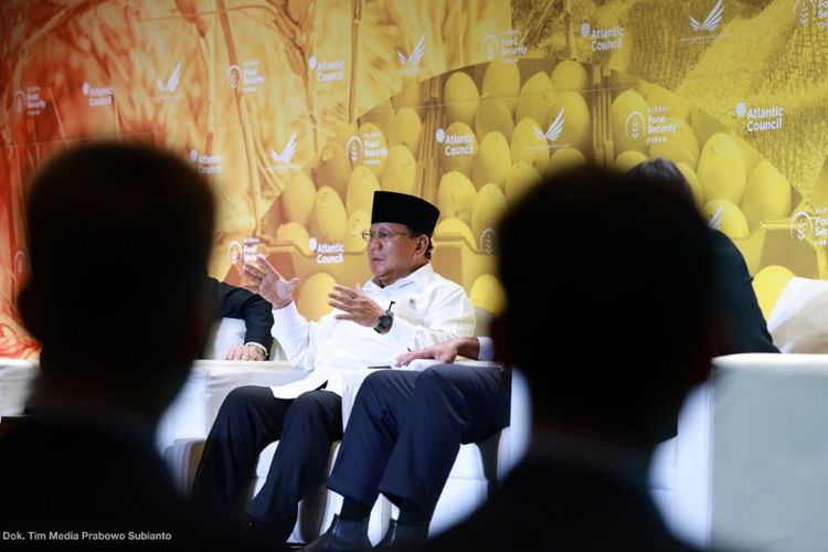 Menhan Prabowo Subianto pada Global Food Security Forum di Bali. 

