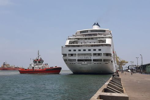 Cek Kesehatan, 1.044 Penumpang Kapal Pesiar MV Columbus yang Turun di Semarang Negatif Virus Corona