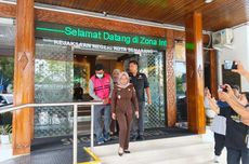 Tiga Astronot China Terjebak di Antariksa Setelah Kapsul Pulang Dihantam Puing Luar Angkasa