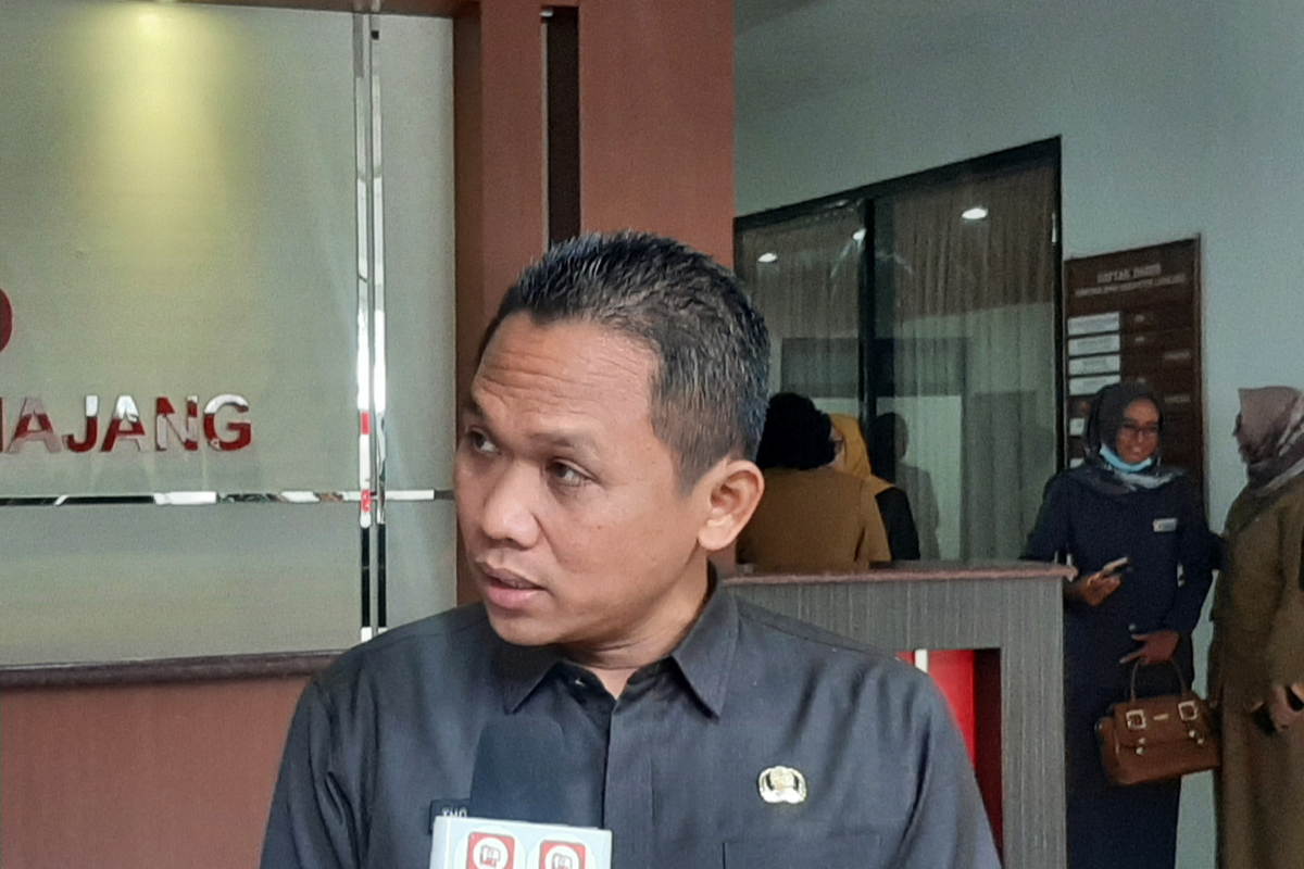 Bupati Lumajang Thoriqul Haq 